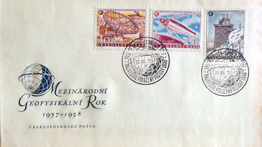 Medzinárodný geofyzikálny rok – zobrazenie zemegule a dátumu 1957-1958