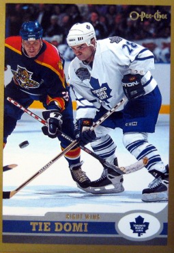 Tie Domi