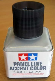 Panel Line Accent Color (Light Gray)