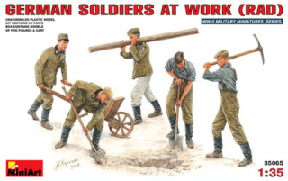 German Soldiers at Work (RAD)