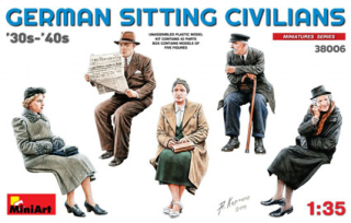 German Sitting Sivilians '30s-'40s