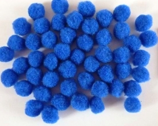 Chlpaté guličky 12 mm - tmavo modré
