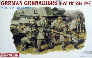 German Grenadiers (East Prussia 1945)